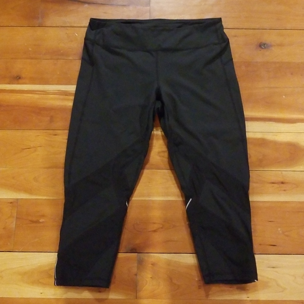 Zella capris
